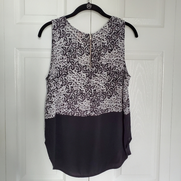 StitchFix Eight Sixty Black/White Colorblock Top - Picture 3 of 5